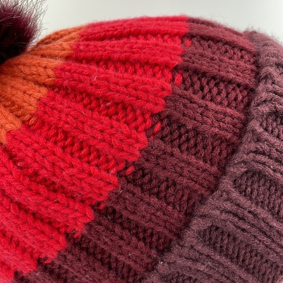 Bordeaux Multi Color Knit Hat Pom on Top - Picture 7 of 8